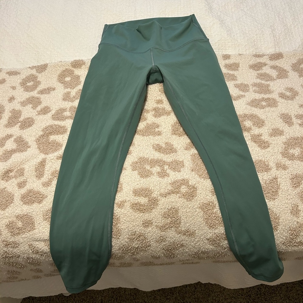 Lululemon Women Green Leggings